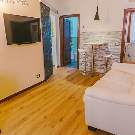 Domus Dantis Ghibellino Fuggiasco Apartment Ravenna